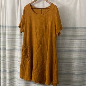 Flowy and light bohemian dress